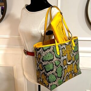 Coach City Tote  rare • multicolor • reversible